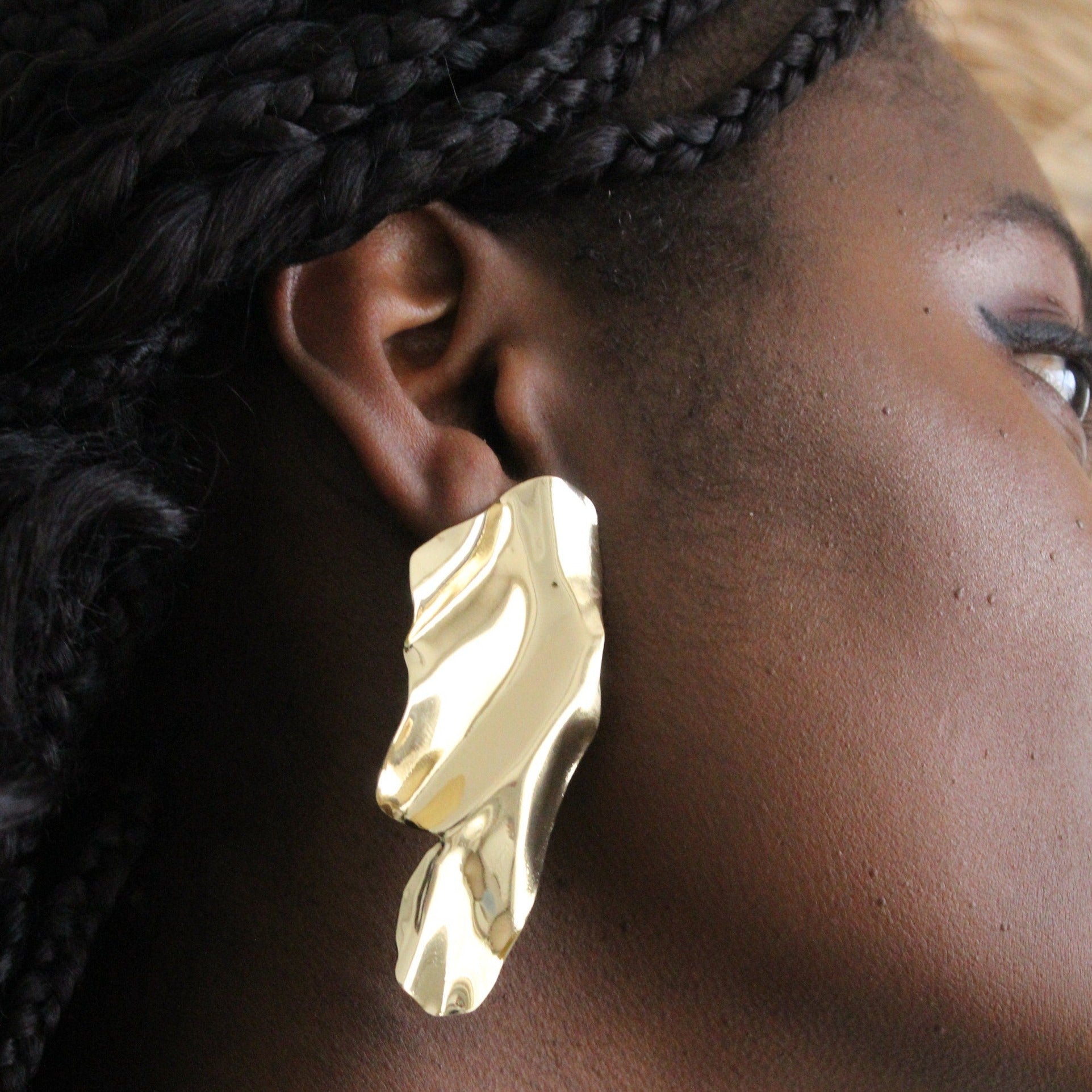 irregular gold stud earrings
